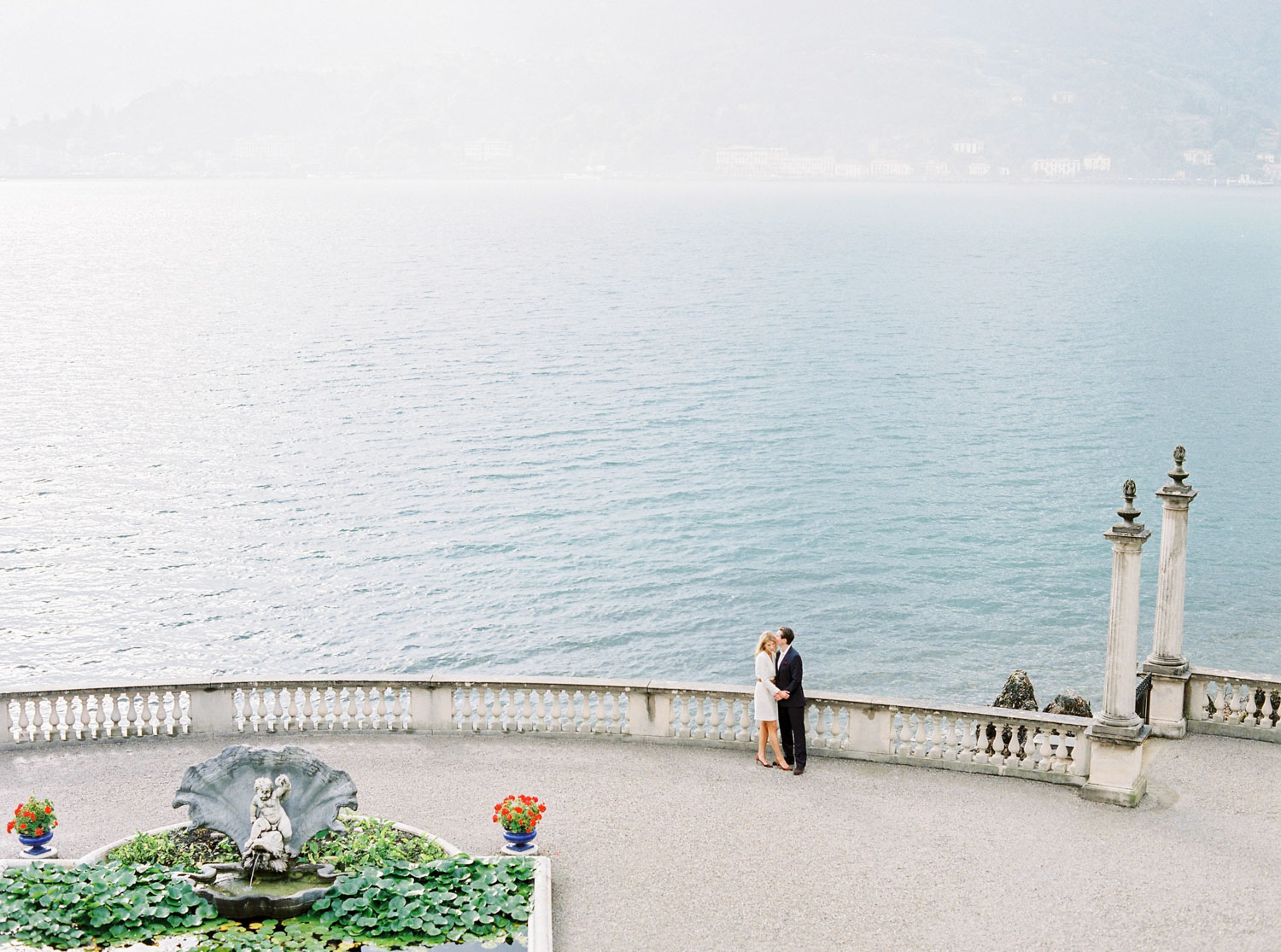 Villa Melzi in Lake Como on Fujifilm 400H and Contax 645